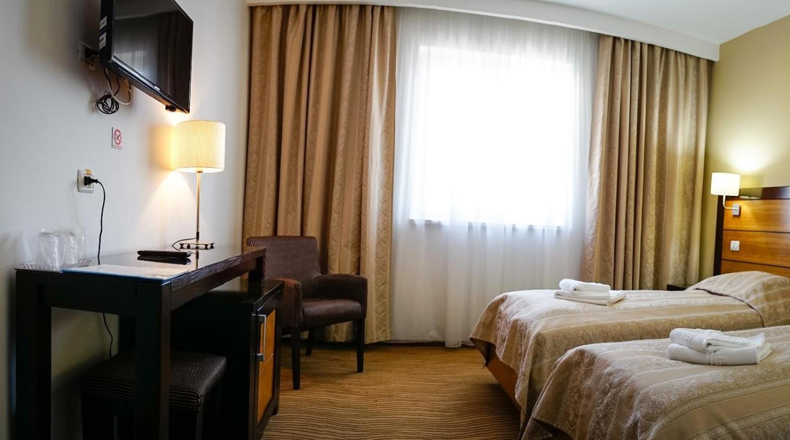 Hotel Criss Bukareszt Zewnętrze zdjęcie