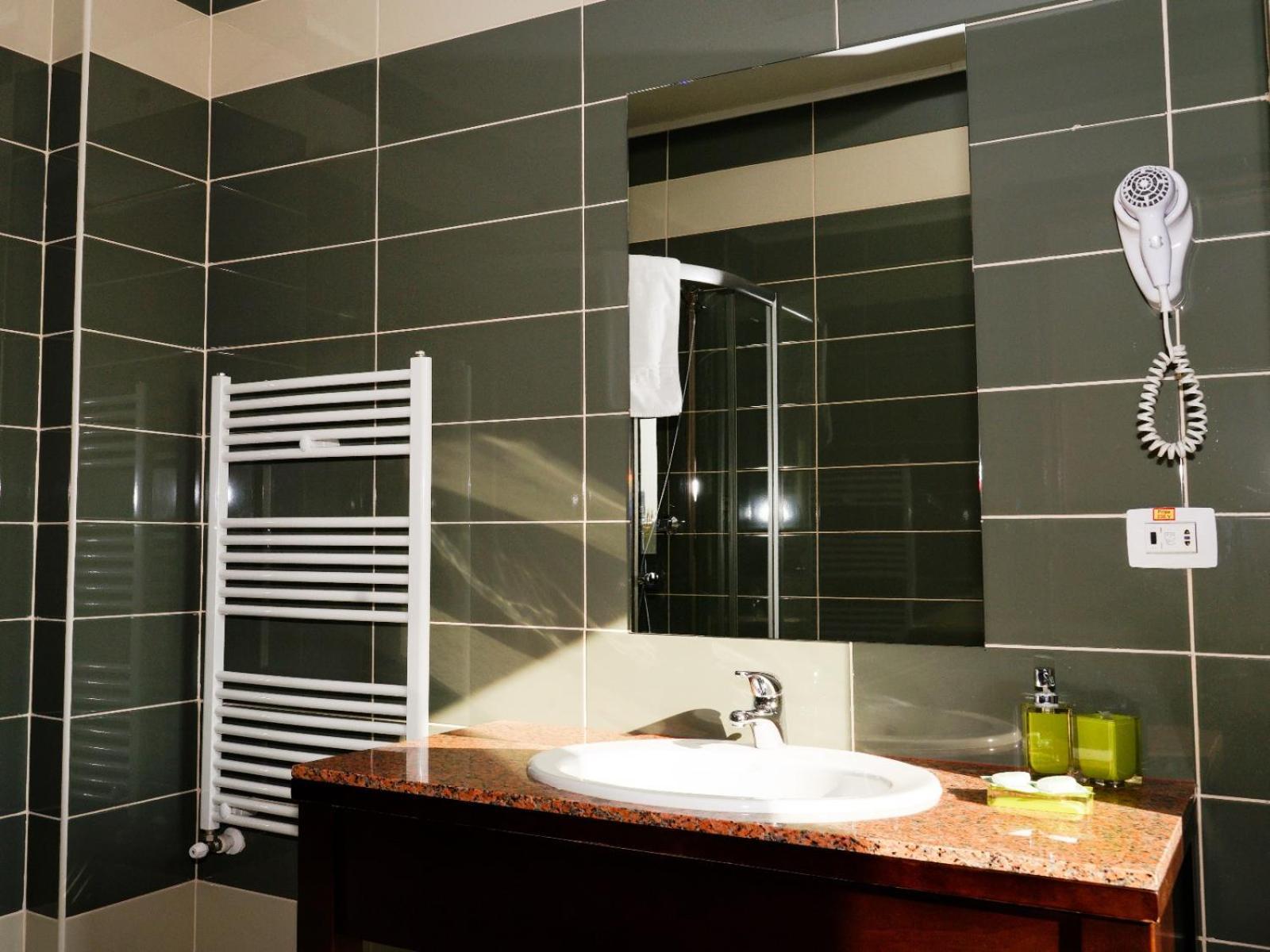 Hotel Criss Bukareszt Zewnętrze zdjęcie