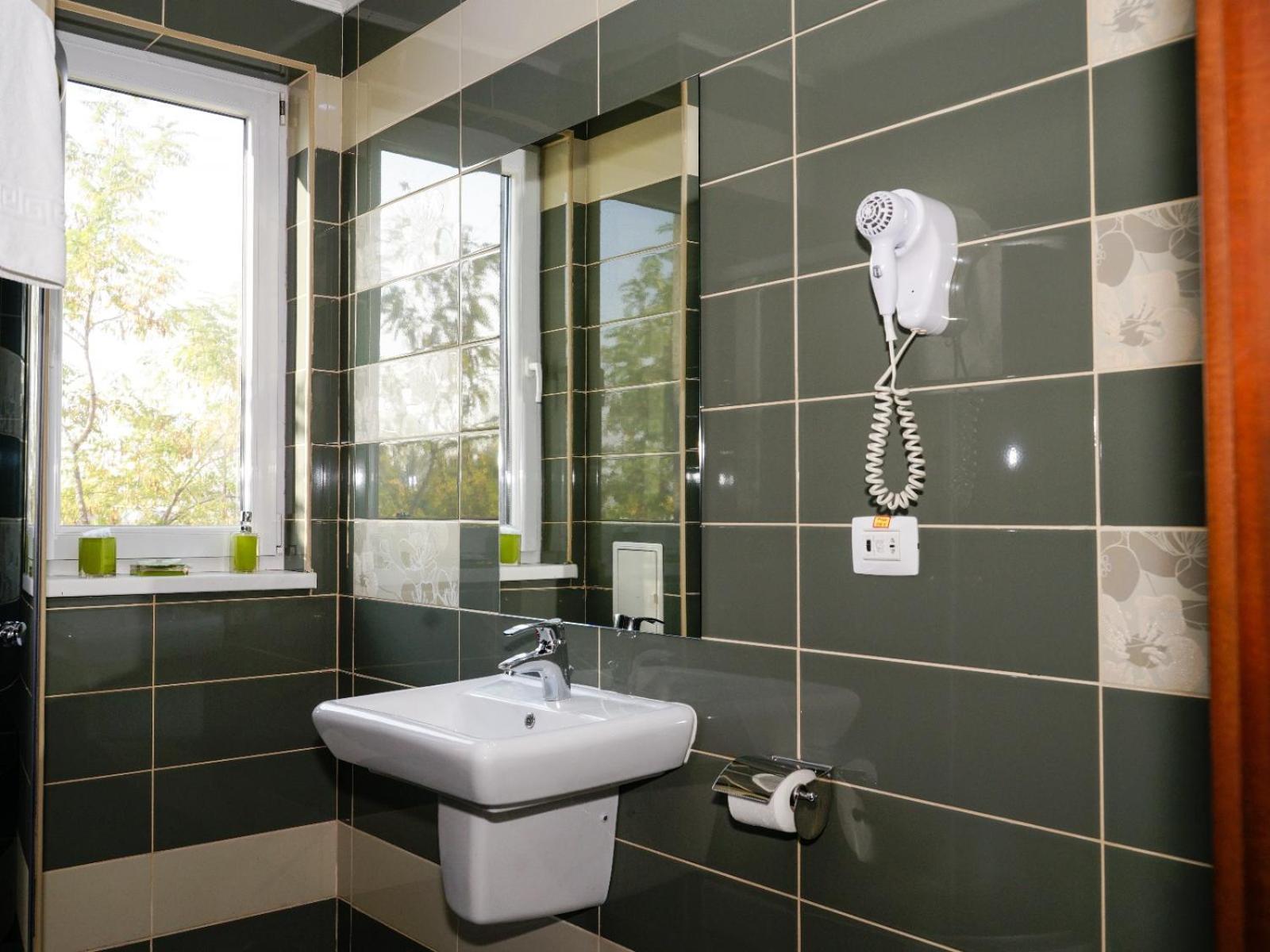 Hotel Criss Bukareszt Zewnętrze zdjęcie