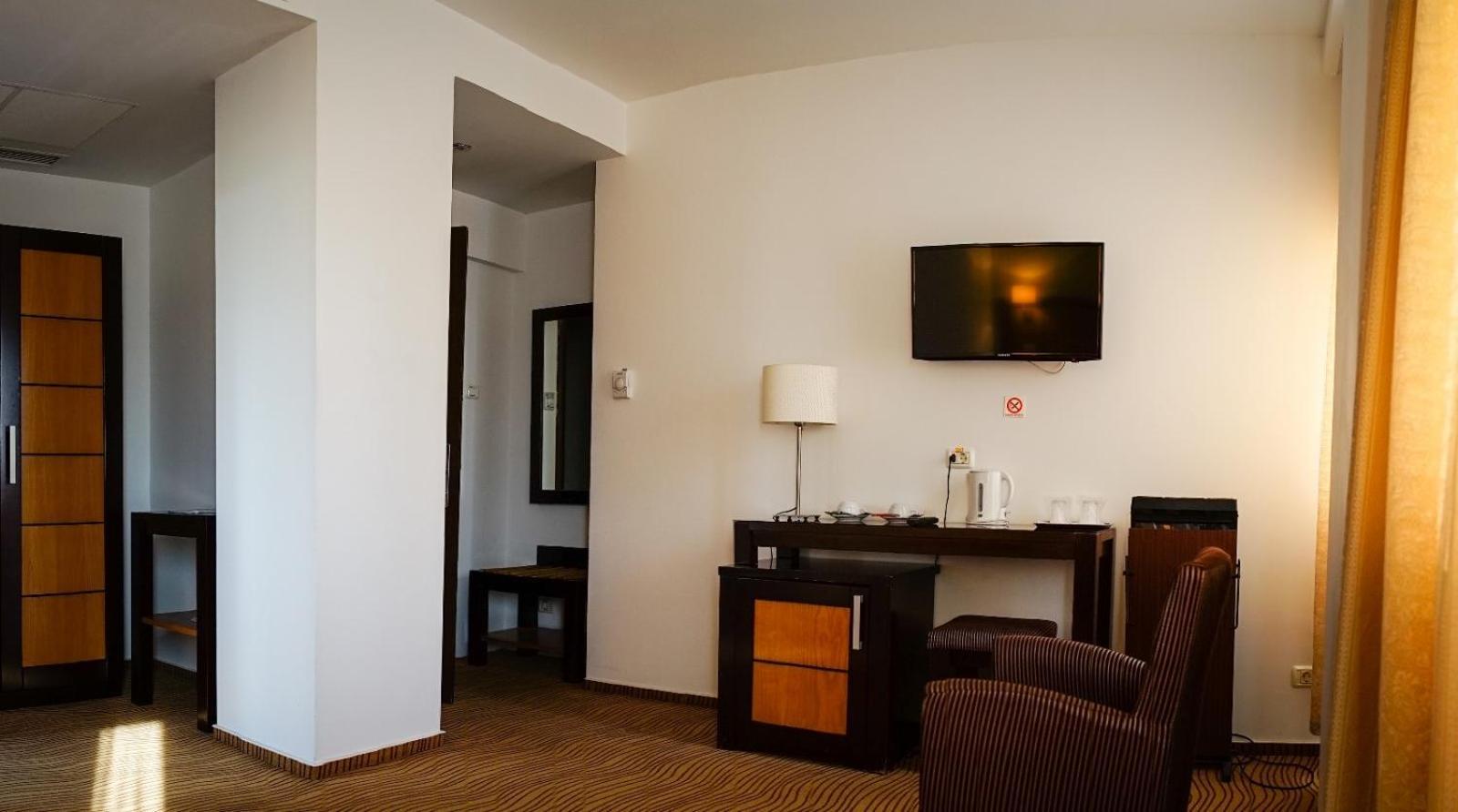Hotel Criss Bukareszt Zewnętrze zdjęcie