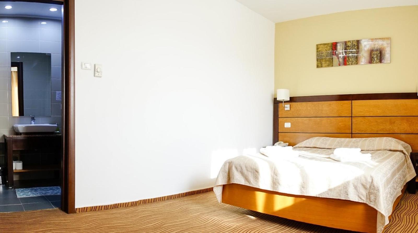 Hotel Criss Bukareszt Zewnętrze zdjęcie